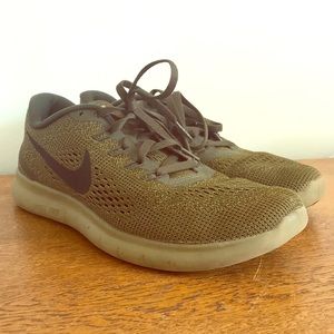Women’s Army Green Nike Free Shoes